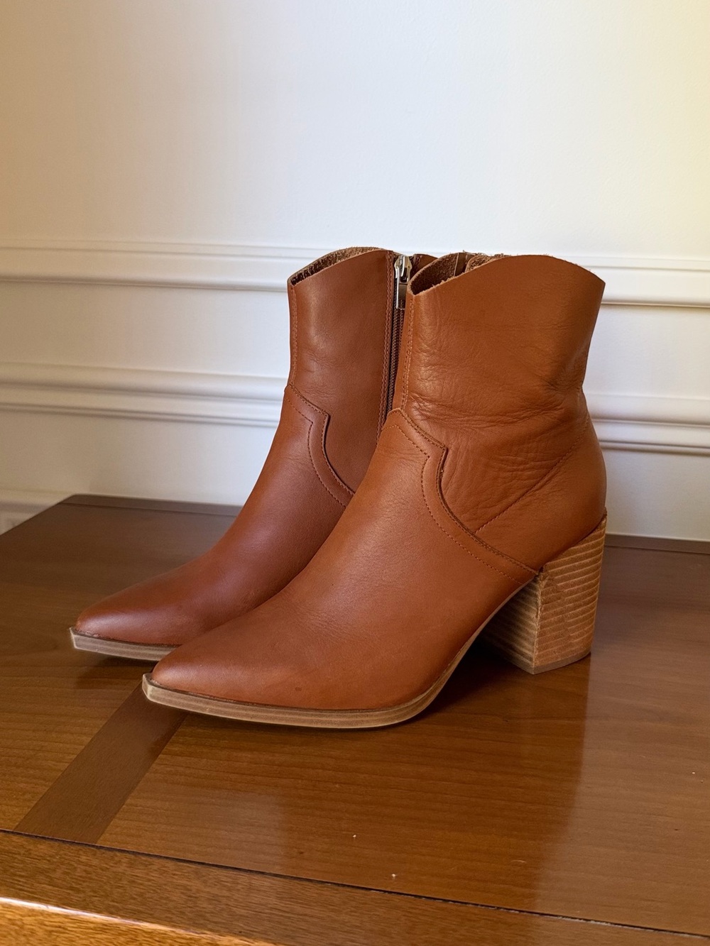 Steve Madden Cate Bootie Cognac Pointed-Toe Leather Ankle Boots